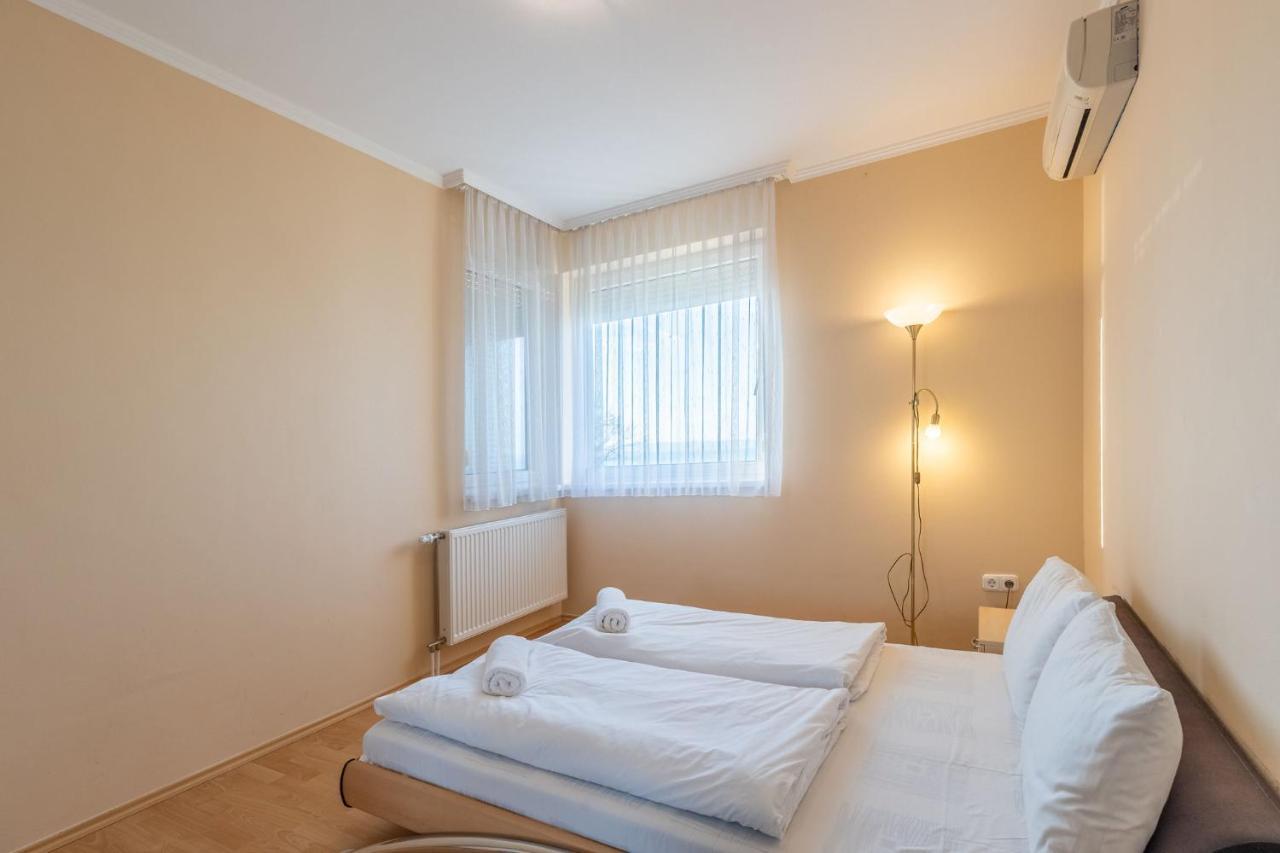 Kek Hullam Apartman By Bltn Apartment Сиофок Екстериор снимка